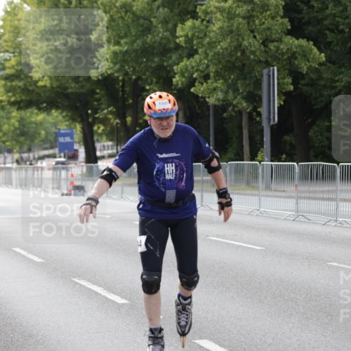 29.06.2025 - hella hamburg halbmarathon Jannik Wohlers http://msf.ph/oto/8139580 29.06.2025 09:03:27 Lombardsbrücke  meine-sportfotos.de
