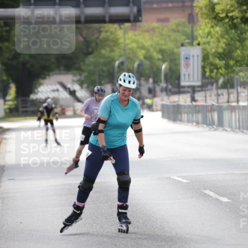 29.06.2025 - hella hamburg halbmarathon Jannik Wohlers http://msf.ph/oto/8139596 29.06.2025 09:03:29 Lombardsbrücke  meine-sportfotos.de