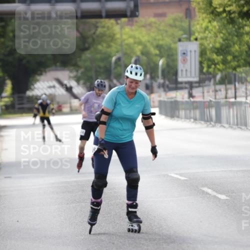 29.06.2025 - hella hamburg halbmarathon Jannik Wohlers http://msf.ph/oto/8139601 29.06.2025 09:03:29 Lombardsbrücke  meine-sportfotos.de