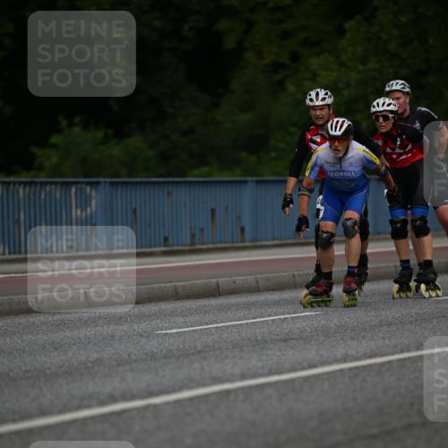 29.06.2025 - hella hamburg halbmarathon Dr. Thomas Lammeyer http://msf.ph/oto/8139613 29.06.2025 08:57:36 Kennedybrücke  meine-sportfotos.de