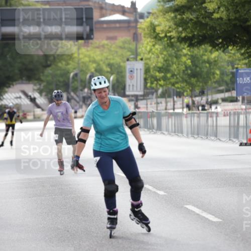 29.06.2025 - hella hamburg halbmarathon Jannik Wohlers http://msf.ph/oto/8139614 29.06.2025 09:03:30 Lombardsbrücke  meine-sportfotos.de