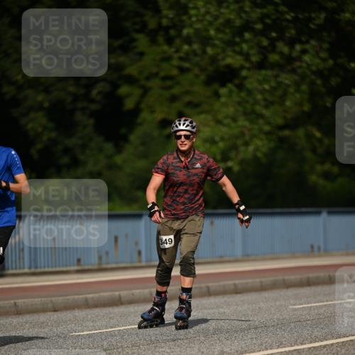 29.06.2025 - hella hamburg halbmarathon Dr. Thomas Lammeyer http://msf.ph/oto/8139617 29.06.2025 09:05:50 Kennedybrücke  meine-sportfotos.de