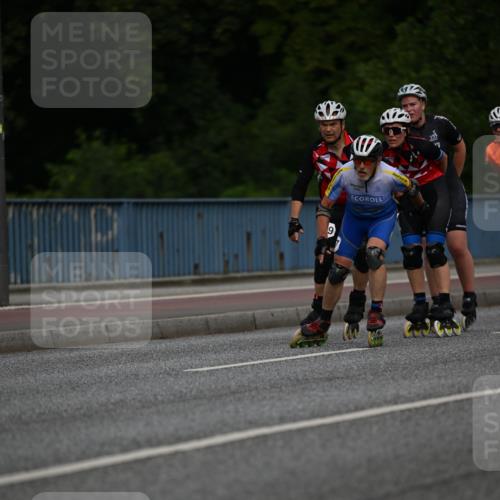 29.06.2025 - hella hamburg halbmarathon Dr. Thomas Lammeyer http://msf.ph/oto/8139620 29.06.2025 08:57:36 Kennedybrücke  meine-sportfotos.de