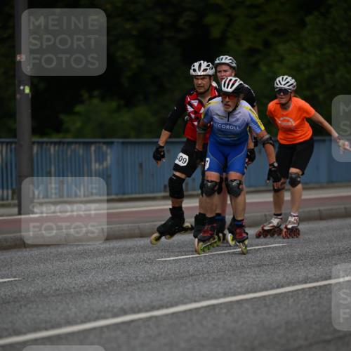29.06.2025 - hella hamburg halbmarathon Dr. Thomas Lammeyer http://msf.ph/oto/8139632 29.06.2025 08:57:36 Kennedybrücke  meine-sportfotos.de