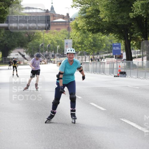 29.06.2025 - hella hamburg halbmarathon Jannik Wohlers http://msf.ph/oto/8139638 29.06.2025 09:03:30 Lombardsbrücke  meine-sportfotos.de