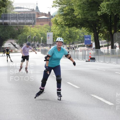 29.06.2025 - hella hamburg halbmarathon Jannik Wohlers http://msf.ph/oto/8139651 29.06.2025 09:03:30 Lombardsbrücke  meine-sportfotos.de