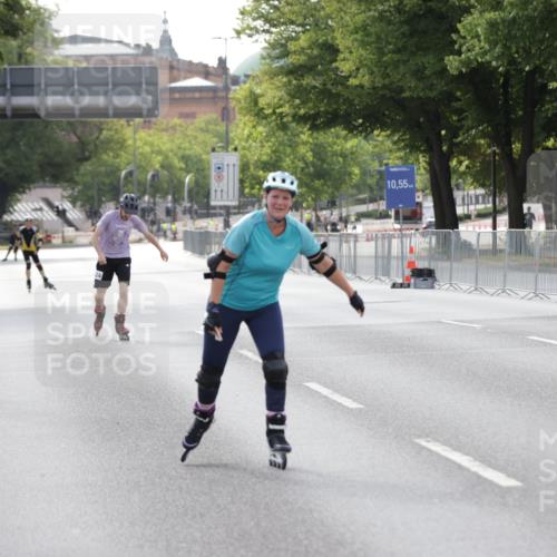 29.06.2025 - hella hamburg halbmarathon Jannik Wohlers http://msf.ph/oto/8139655 29.06.2025 09:03:30 Lombardsbrücke  meine-sportfotos.de
