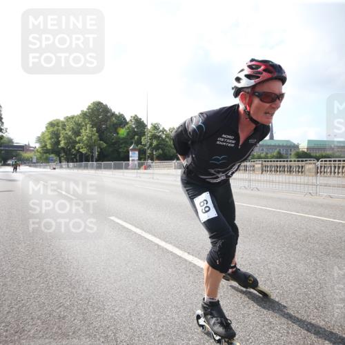 29.06.2025 - hella hamburg halbmarathon Jannik Wohlers http://msf.ph/oto/8139662 29.06.2025 08:55:27 Lombardsbrücke  meine-sportfotos.de