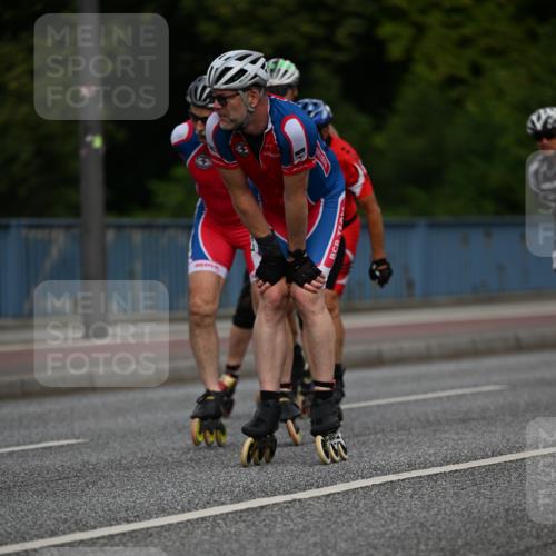 29.06.2025 - hella hamburg halbmarathon Dr. Thomas Lammeyer http://msf.ph/oto/8139693 29.06.2025 08:57:38 Kennedybrücke  meine-sportfotos.de