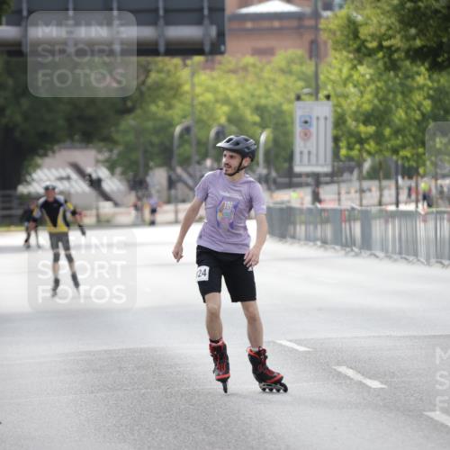 29.06.2025 - hella hamburg halbmarathon Jannik Wohlers http://msf.ph/oto/8139706 29.06.2025 09:03:32 Lombardsbrücke  meine-sportfotos.de