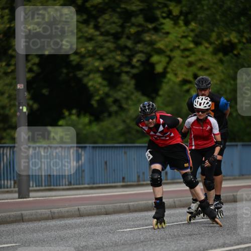 29.06.2025 - hella hamburg halbmarathon Dr. Thomas Lammeyer http://msf.ph/oto/8139709 29.06.2025 08:57:41 Kennedybrücke  meine-sportfotos.de