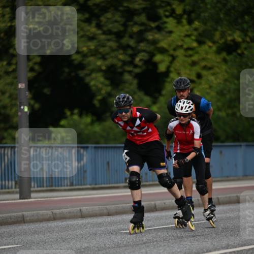 29.06.2025 - hella hamburg halbmarathon Dr. Thomas Lammeyer http://msf.ph/oto/8139714 29.06.2025 08:57:41 Kennedybrücke  meine-sportfotos.de