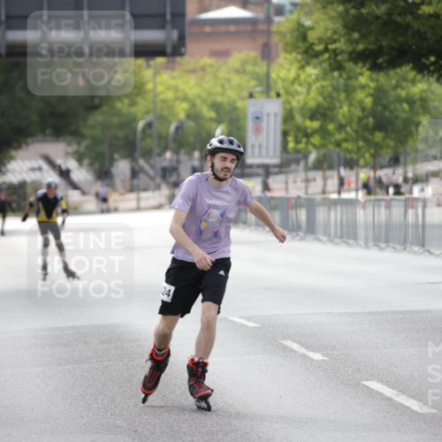 29.06.2025 - hella hamburg halbmarathon Jannik Wohlers http://msf.ph/oto/8139731 29.06.2025 09:03:33 Lombardsbrücke  meine-sportfotos.de