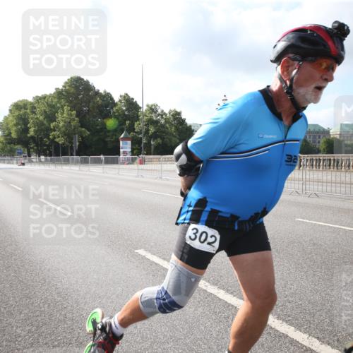 29.06.2025 - hella hamburg halbmarathon Jannik Wohlers http://msf.ph/oto/8139743 29.06.2025 08:55:33 Lombardsbrücke  meine-sportfotos.de