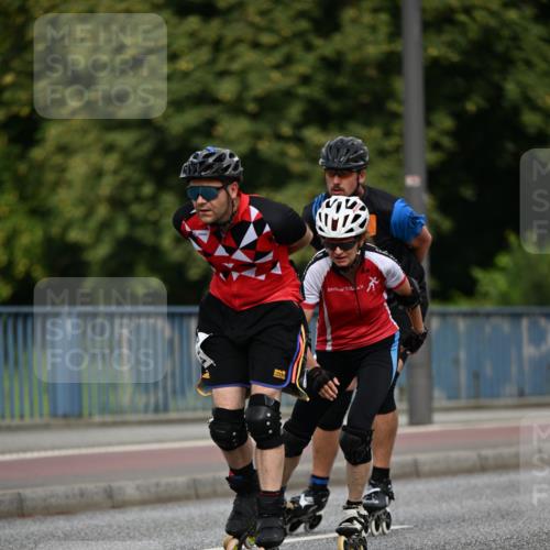 29.06.2025 - hella hamburg halbmarathon Dr. Thomas Lammeyer http://msf.ph/oto/8139781 29.06.2025 08:57:42 Kennedybrücke  meine-sportfotos.de