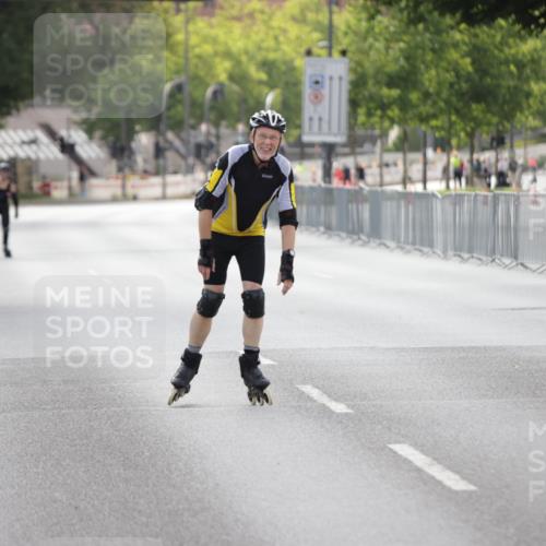 29.06.2025 - hella hamburg halbmarathon Jannik Wohlers http://msf.ph/oto/8139783 29.06.2025 09:03:40 Lombardsbrücke  meine-sportfotos.de