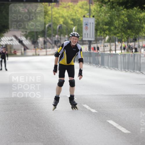 29.06.2025 - hella hamburg halbmarathon Jannik Wohlers http://msf.ph/oto/8139788 29.06.2025 09:03:40 Lombardsbrücke  meine-sportfotos.de