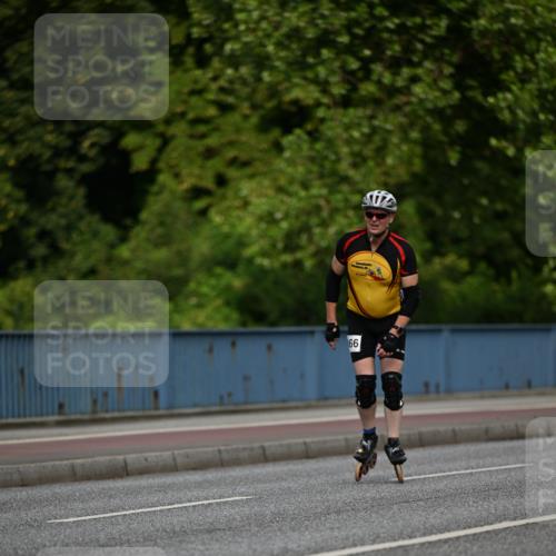 29.06.2025 - hella hamburg halbmarathon Dr. Thomas Lammeyer http://msf.ph/oto/8139799 29.06.2025 08:57:45 Kennedybrücke  meine-sportfotos.de