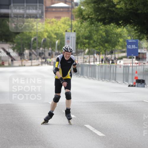 29.06.2025 - hella hamburg halbmarathon Jannik Wohlers http://msf.ph/oto/8139812 29.06.2025 09:03:41 Lombardsbrücke  meine-sportfotos.de