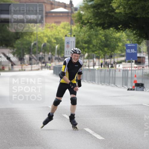 29.06.2025 - hella hamburg halbmarathon Jannik Wohlers http://msf.ph/oto/8139828 29.06.2025 09:03:41 Lombardsbrücke  meine-sportfotos.de