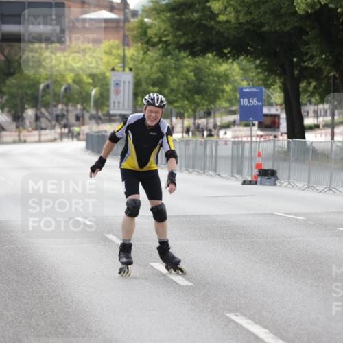 29.06.2025 - hella hamburg halbmarathon Jannik Wohlers http://msf.ph/oto/8139864 29.06.2025 09:03:41 Lombardsbrücke  meine-sportfotos.de