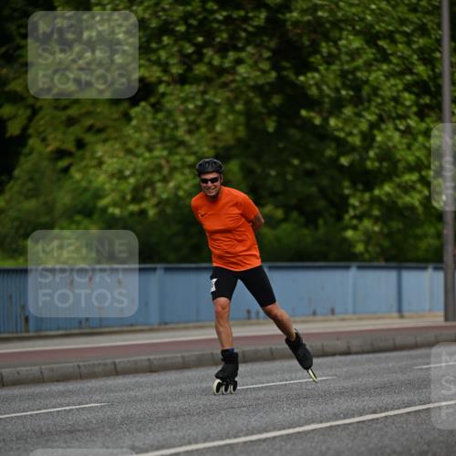 29.06.2025 - hella hamburg halbmarathon Dr. Thomas Lammeyer http://msf.ph/oto/8139899 29.06.2025 08:57:48 Kennedybrücke  meine-sportfotos.de