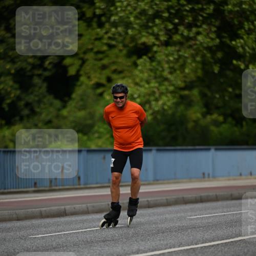 29.06.2025 - hella hamburg halbmarathon Dr. Thomas Lammeyer http://msf.ph/oto/8139915 29.06.2025 08:57:49 Kennedybrücke  meine-sportfotos.de