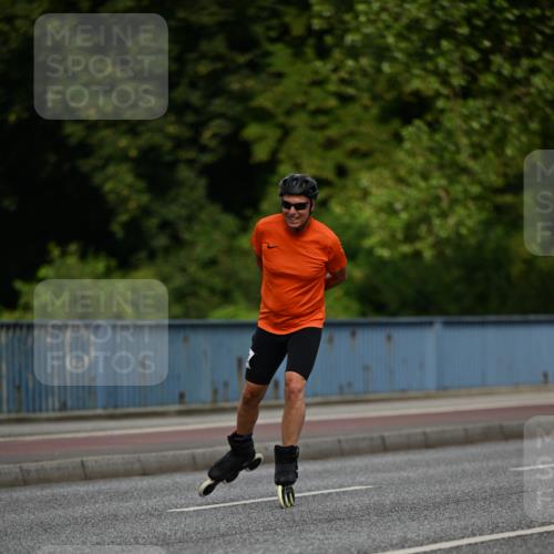 29.06.2025 - hella hamburg halbmarathon Dr. Thomas Lammeyer http://msf.ph/oto/8139926 29.06.2025 08:57:49 Kennedybrücke  meine-sportfotos.de