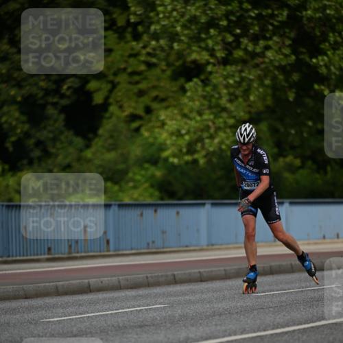 29.06.2025 - hella hamburg halbmarathon Dr. Thomas Lammeyer http://msf.ph/oto/8139931 29.06.2025 08:57:50 Kennedybrücke  meine-sportfotos.de