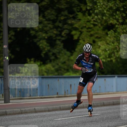 29.06.2025 - hella hamburg halbmarathon Dr. Thomas Lammeyer http://msf.ph/oto/8139956 29.06.2025 08:57:51 Kennedybrücke  meine-sportfotos.de