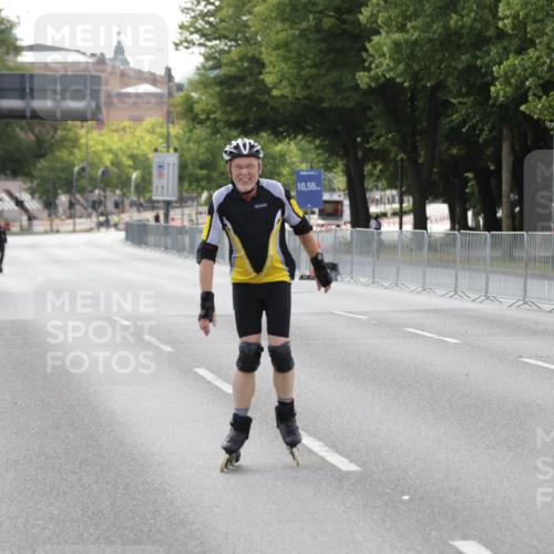 29.06.2025 - hella hamburg halbmarathon Jannik Wohlers http://msf.ph/oto/8139959 29.06.2025 09:03:43 Lombardsbrücke  meine-sportfotos.de