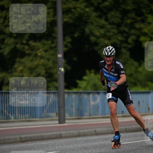 29.06.2025 - hella hamburg halbmarathon Dr. Thomas Lammeyer http://msf.ph/oto/8139977 29.06.2025 08:57:51 Kennedybrücke  meine-sportfotos.de