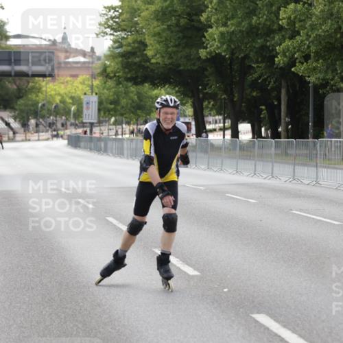 29.06.2025 - hella hamburg halbmarathon Jannik Wohlers http://msf.ph/oto/8139982 29.06.2025 09:03:43 Lombardsbrücke  meine-sportfotos.de