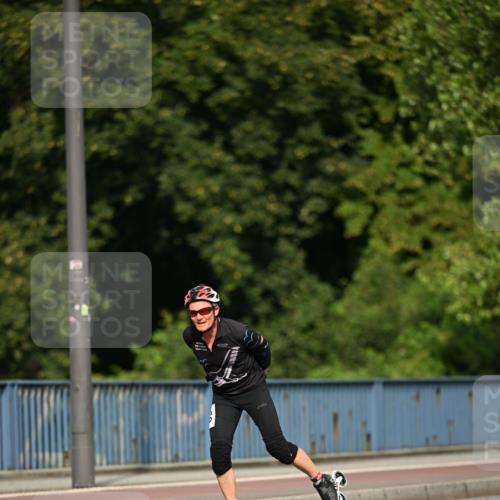 29.06.2025 - hella hamburg halbmarathon Dr. Thomas Lammeyer http://msf.ph/oto/8140014 29.06.2025 08:58:05 Kennedybrücke  meine-sportfotos.de