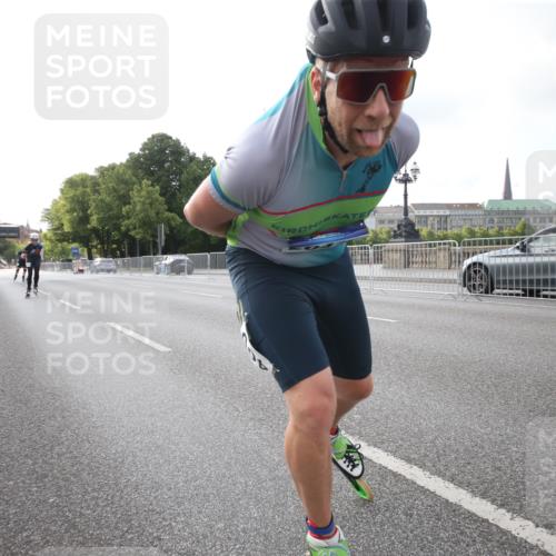 29.06.2025 - hella hamburg halbmarathon Jannik Wohlers http://msf.ph/oto/8140056 29.06.2025 08:55:53 Lombardsbrücke  meine-sportfotos.de