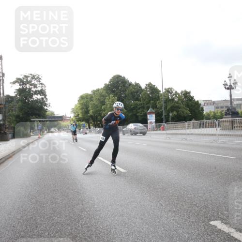 29.06.2025 - hella hamburg halbmarathon Jannik Wohlers http://msf.ph/oto/8140071 29.06.2025 08:55:55 Lombardsbrücke  meine-sportfotos.de