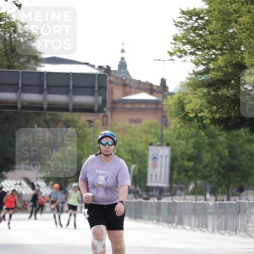 29.06.2025 - hella hamburg halbmarathon Jannik Wohlers http://msf.ph/oto/8140183 29.06.2025 09:04:14 Lombardsbrücke  meine-sportfotos.de