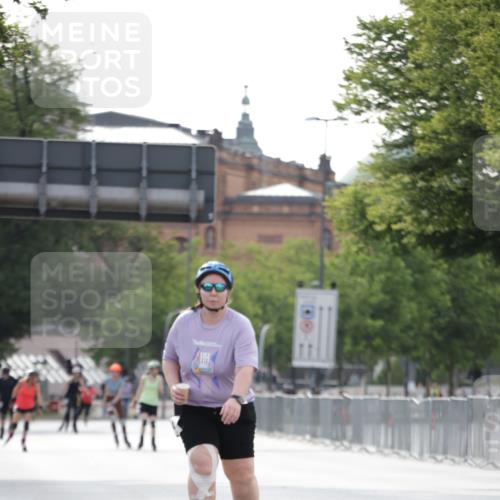 29.06.2025 - hella hamburg halbmarathon Jannik Wohlers http://msf.ph/oto/8140186 29.06.2025 09:04:14 Lombardsbrücke  meine-sportfotos.de