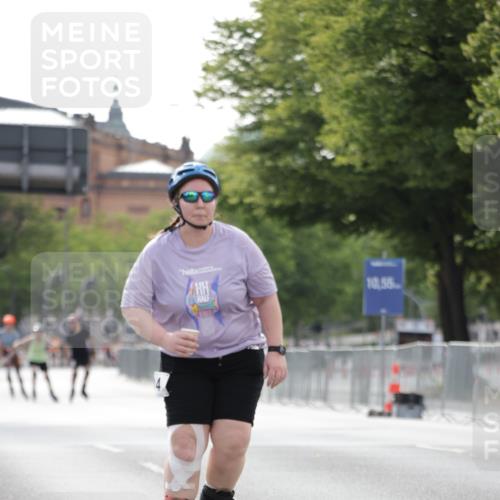 29.06.2025 - hella hamburg halbmarathon Jannik Wohlers http://msf.ph/oto/8140190 29.06.2025 09:04:16 Lombardsbrücke  meine-sportfotos.de