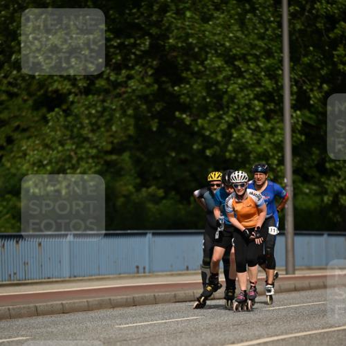29.06.2025 - hella hamburg halbmarathon Dr. Thomas Lammeyer http://msf.ph/oto/8140208 29.06.2025 08:58:18 Kennedybrücke  meine-sportfotos.de