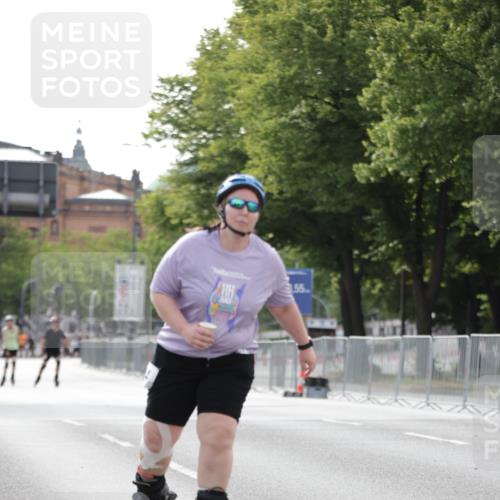 29.06.2025 - hella hamburg halbmarathon Jannik Wohlers http://msf.ph/oto/8140238 29.06.2025 09:04:17 Lombardsbrücke  meine-sportfotos.de