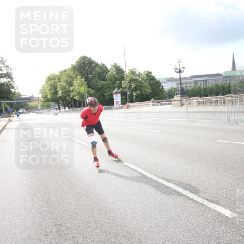 29.06.2025 - hella hamburg halbmarathon Jannik Wohlers http://msf.ph/oto/8140244 29.06.2025 08:58:12 Lombardsbrücke  meine-sportfotos.de