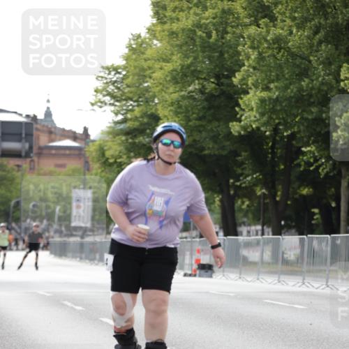 29.06.2025 - hella hamburg halbmarathon Jannik Wohlers http://msf.ph/oto/8140251 29.06.2025 09:04:17 Lombardsbrücke  meine-sportfotos.de