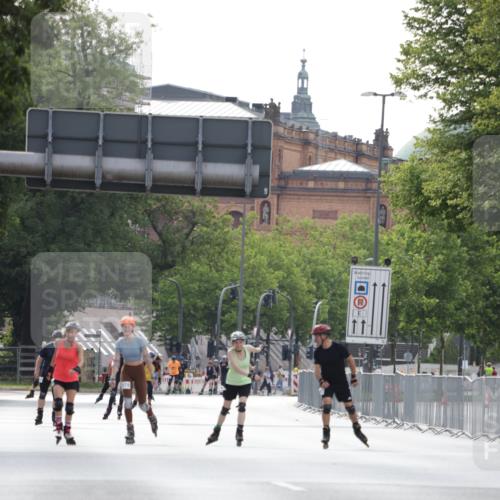 29.06.2025 - hella hamburg halbmarathon Jannik Wohlers http://msf.ph/oto/8140369 29.06.2025 09:04:20 Lombardsbrücke  meine-sportfotos.de