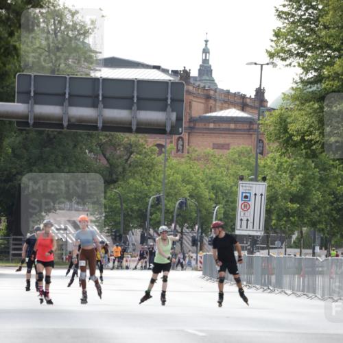 29.06.2025 - hella hamburg halbmarathon Jannik Wohlers http://msf.ph/oto/8140372 29.06.2025 09:04:20 Lombardsbrücke  meine-sportfotos.de