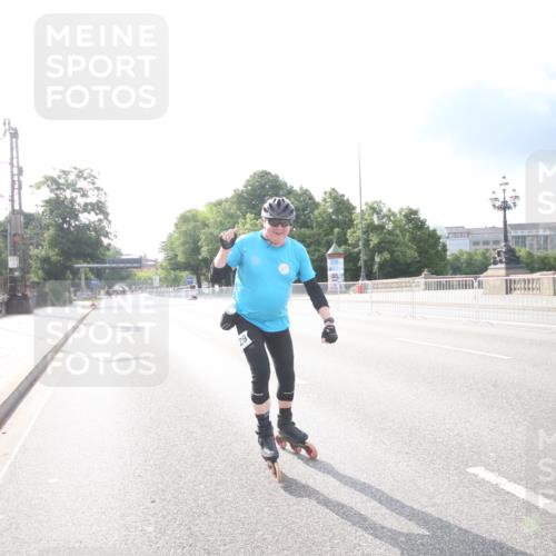 29.06.2025 - hella hamburg halbmarathon Jannik Wohlers http://msf.ph/oto/8140374 29.06.2025 08:58:24 Lombardsbrücke  meine-sportfotos.de