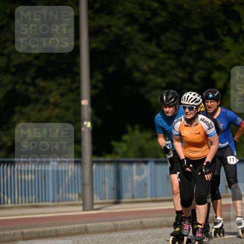 29.06.2025 - hella hamburg halbmarathon Dr. Thomas Lammeyer http://msf.ph/oto/8140420 29.06.2025 08:58:20 Kennedybrücke  meine-sportfotos.de