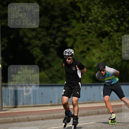 29.06.2025 - hella hamburg halbmarathon Dr. Thomas Lammeyer http://msf.ph/oto/8140499 29.06.2025 08:58:27 Kennedybrücke  meine-sportfotos.de