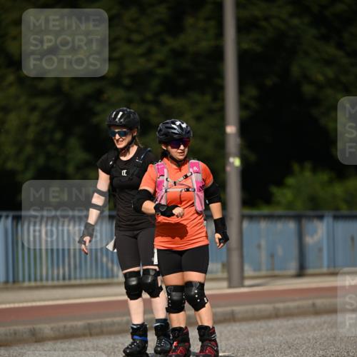 29.06.2025 - hella hamburg halbmarathon Dr. Thomas Lammeyer http://msf.ph/oto/8140502 29.06.2025 09:06:20 Kennedybrücke  meine-sportfotos.de