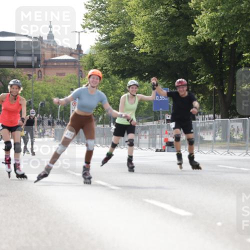 29.06.2025 - hella hamburg halbmarathon Jannik Wohlers http://msf.ph/oto/8140511 29.06.2025 09:04:28 Lombardsbrücke  meine-sportfotos.de